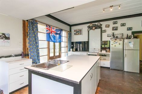 Photo of property in 1959 Tarata Road, Tarata, Inglewood, 4387