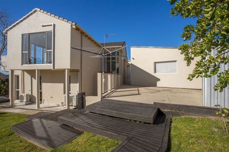 Photo of property in 4 Somerton Rise, Westmorland, Christchurch, 8025