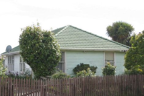 Photo of property in 33 Momorangi Crescent, Redwood, Christchurch, 8051