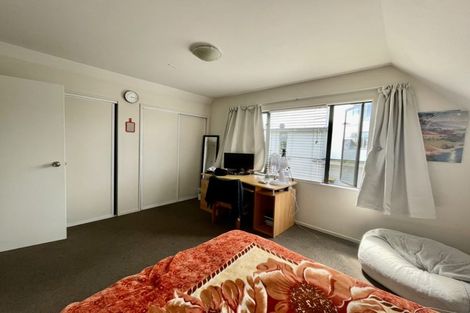 Photo of property in 2/36 Packe Street, Edgeware, Christchurch, 8013