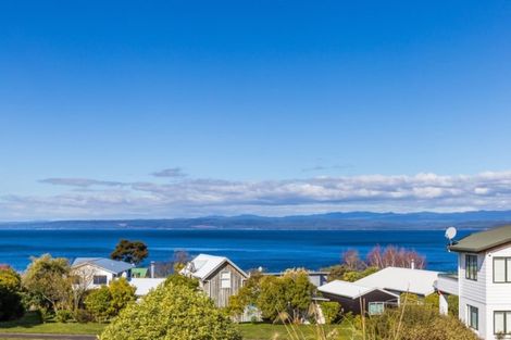 Photo of property in 16 Hinekapi Terrace, Kuratau, Turangi, 3381