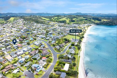 Photo of property in 9 Arohia Place, Snells Beach, 0920