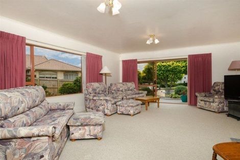 Photo of property in 24 Sunny Crescent, Huapai, Kumeu, 0810