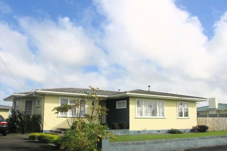 Photo of property in 3 Oriana Place, Highbury, Palmerston North, 4412