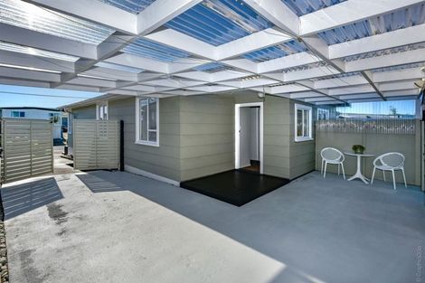 Photo of property in 41 Effingham Street, North New Brighton, Christchurch, 8083