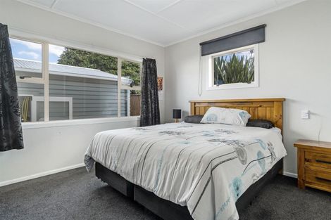 Photo of property in 15 Dunlop Road, Te Puke, 3119