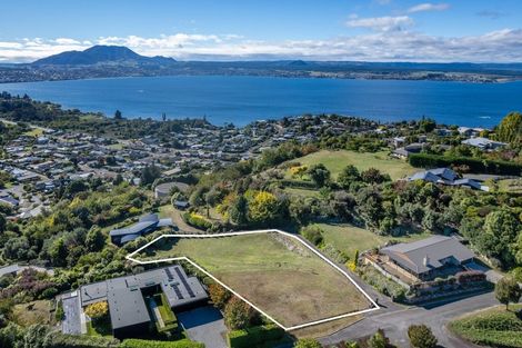 Photo of property in 2/110 Acacia Heights Drive, Acacia Bay, Taupo, 3385