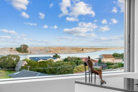 Photo of property in 53 Olsen Avenue, Mangawhai Heads, Mangawhai, 0505