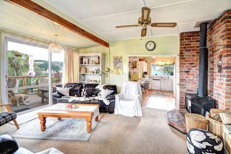 Photo of property in 29 Bedford Parade, Brighton, Dunedin, 9035