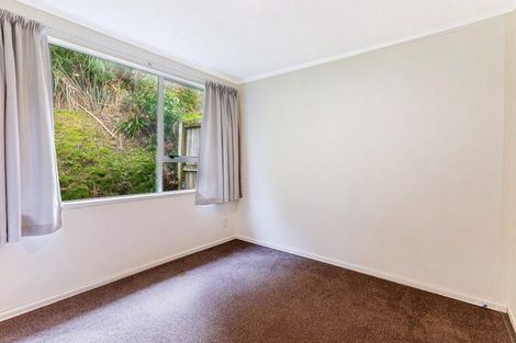 Photo of property in 2/7 Venus Place, Whitby, Porirua, 5024