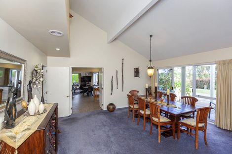 Photo of property in 236 Mazengarb Road, Paraparaumu, 5032