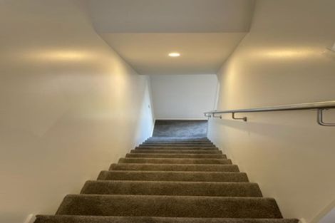 Photo of property in 6/10 Yeovil Road, Te Atatu Peninsula, Auckland, 0610