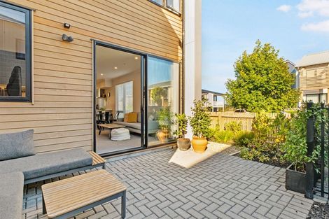 Photo of property in 2 Awamarino Way, Westgate, Auckland, 0614