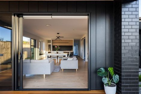 Photo of property in 22 Serenity Drive, Omokoroa, 3114