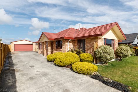 Photo of property in 66 Branigan Parade, Kelvin Grove, Palmerston North, 4414