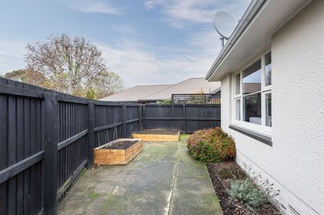 Photo of property in 23 Mappleton Avenue, Burnside, Christchurch, 8053