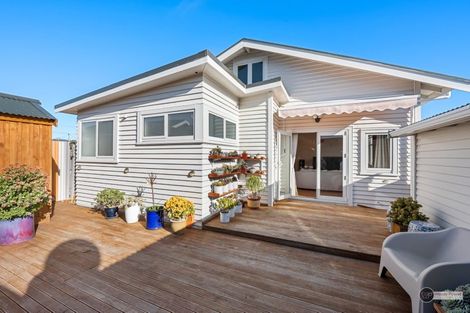 Photo of property in 389 Jackson Street, Petone, Lower Hutt, 5012