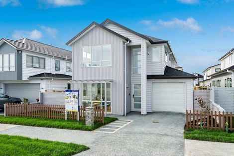 Photo of property in 8 Camp X Place, Whenuapai, Auckland, 0618