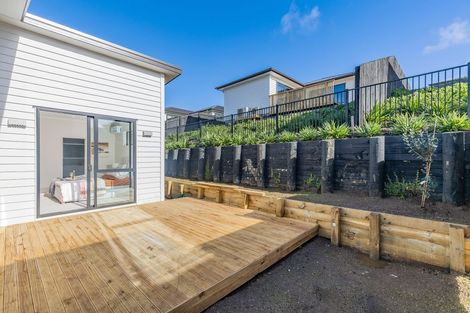 Photo of property in 3 Vintry Drive, Kumeu, 0810