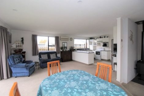 Photo of property in 8 Grace Street, Waimate, 7924