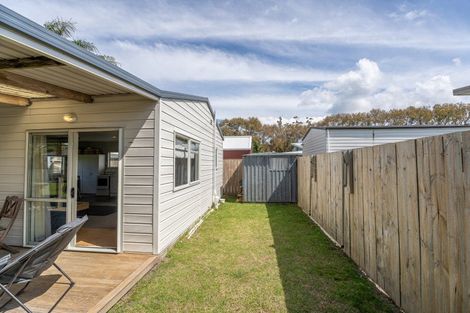 Photo of property in 26 Wells Place, Whitianga, 3510