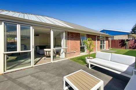 Photo of property in 2/41a Laurence Street, Waltham, Christchurch, 8011