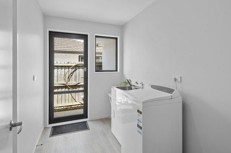 Photo of property in 10 Puhara Avenue, Parklands, Christchurch, 8083