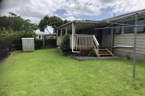 Photo of property in 13 Edwin Freeman Place, Ranui, Auckland, 0612