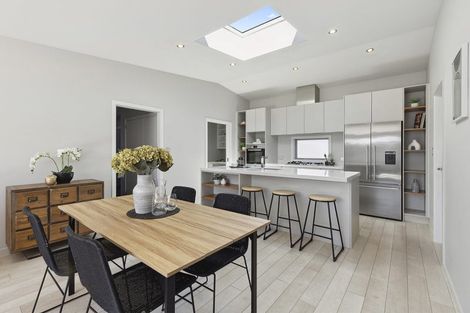 Photo of property in 9 Davies Street, Tawa, Wellington, 5028