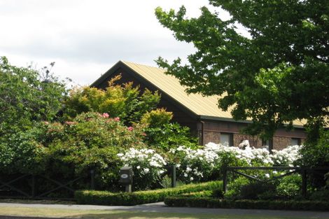 Photo of property in 347 Withells Road, Avonhead, Christchurch, 8042