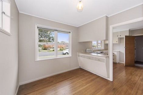 Photo of property in 2 Patricia Avenue, Hamilton East, Hamilton, 3216