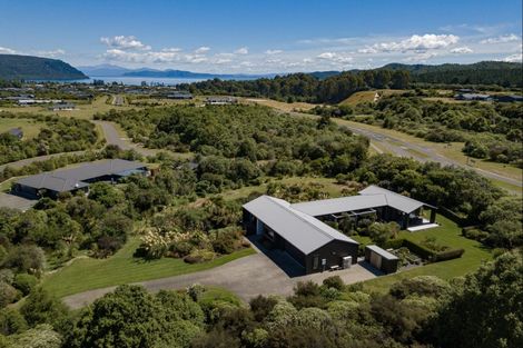 Photo of property in 46 Lacebark Drive, Kinloch, Taupo, 3377