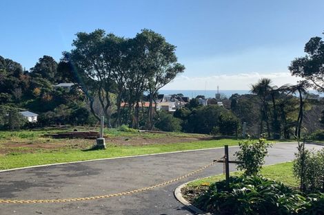 Photo of property in 6 Victoria Road, New Plymouth, 4310