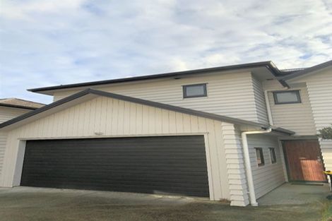 Photo of property in 14 Cresswell Place, Johnsonville, Wellington, 6037