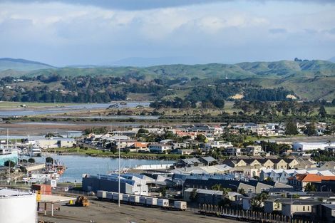 Photo of property in 23 Roslyn Road, Bluff Hill, Napier, 4110