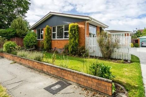 Photo of property in 2/337 Waimairi Road, Ilam, Christchurch, 8041