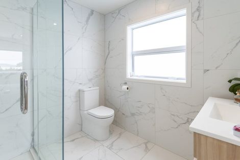 Photo of property in 16 Prestbury Grove, Churton Park, Wellington, 6037