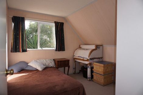 Photo of property in 35b Livingstone Avenue, Nawton, Hamilton, 3200