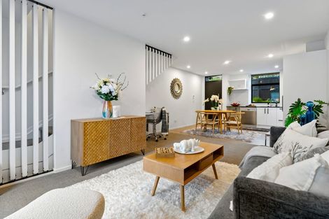 Photo of property in 7b Reg Pearce Way, Glen Innes, Auckland, 1072