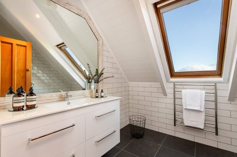 Photo of property in 2/22 View Road, Campbells Bay, Auckland, 0630