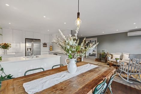 Photo of property in 29 Whitaker Street, Otumoetai, Tauranga, 3110