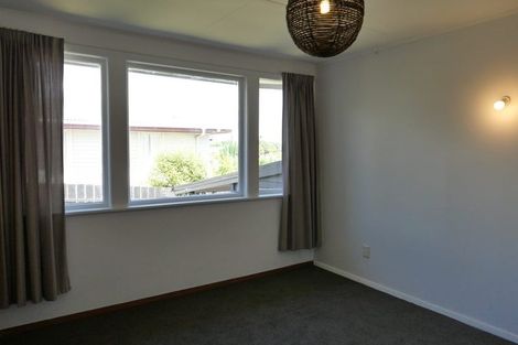Photo of property in 48 Rutherford Drive, Waikanae Beach, Waikanae, 5036