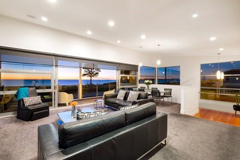 Photo of property in 21 Le Quesne Road, Bay View, Napier, 4104