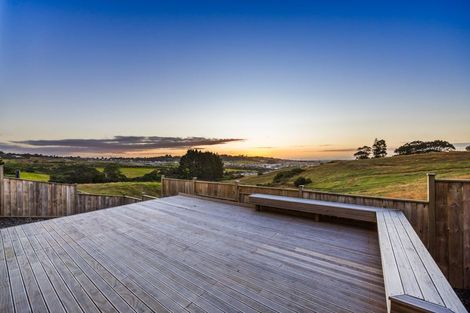 Photo of property in 20 Bendridge Street, Flat Bush, Auckland, 2019
