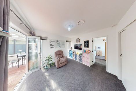 Photo of property in 30 Terry Crescent, Milson, Palmerston North, 4414