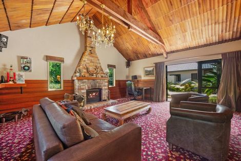 Photo of property in 945 Kahikatea Flat Road, Waitoki, Kaukapakapa, 0871