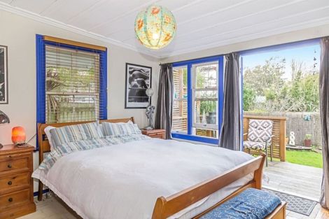 Photo of property in 27 Tramway Road, Beach Haven, Auckland, 0626