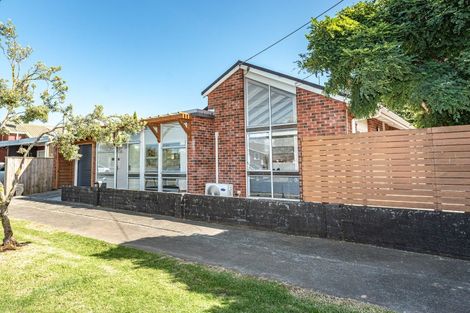 Photo of property in 1b Gunn Street, Gonville, Whanganui, 4501