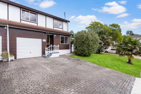 Photo of property in 54 Kohekohe Street, New Lynn, Auckland, 0600
