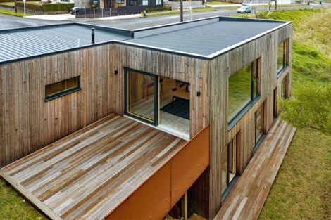 Photo of property in 282 Frankley Road, Ferndale, New Plymouth, 4310